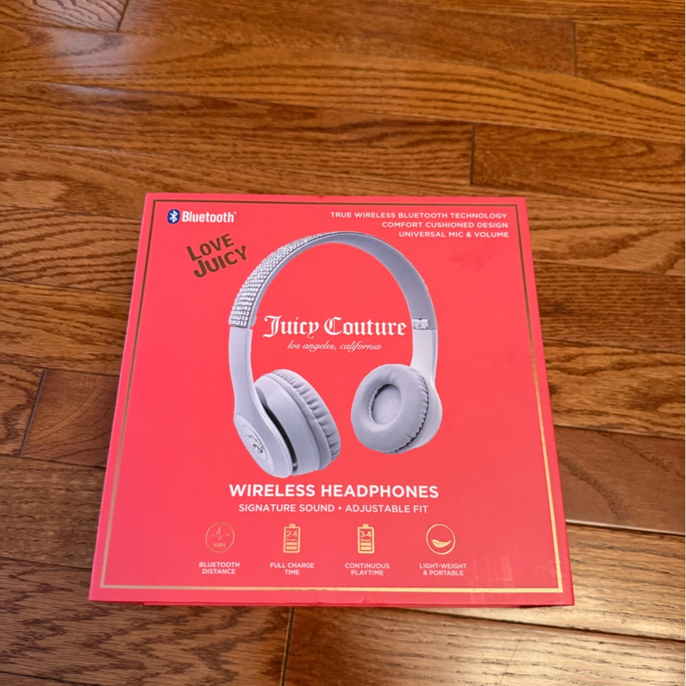 Juicy Couture Silver Over-Ear Headphones with Premium Sound Wireless Brand New